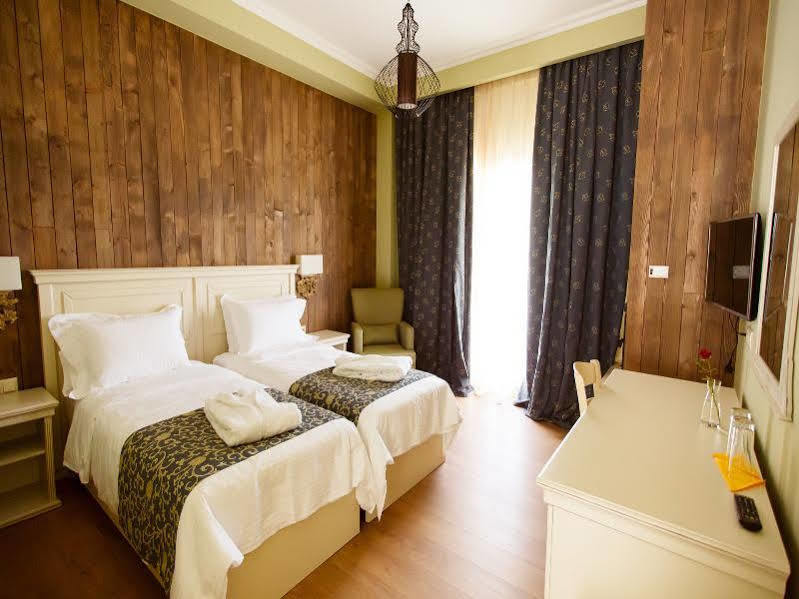 Irenes Resort Káto Loutrákion 외부 사진