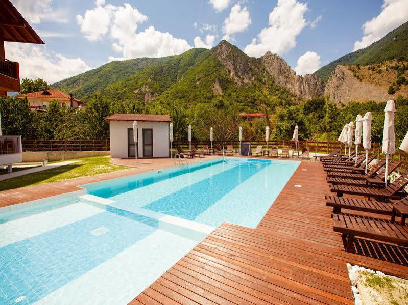 Irenes Resort Káto Loutrákion 외부 사진